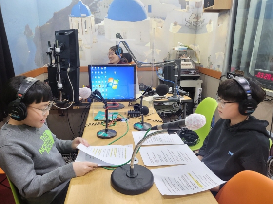 조준원, 조준우 MBC경남 라디오 FM 아침의 행진 지역 광고 녹음했습니다.^^ 