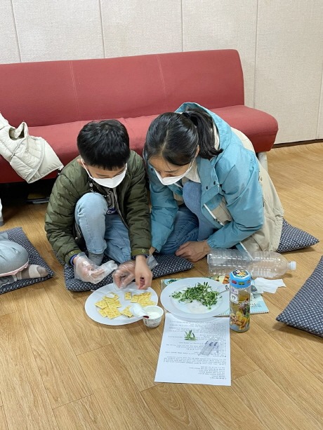 e_2021-3-20-주말가족텃밭놀이 (13).jpg