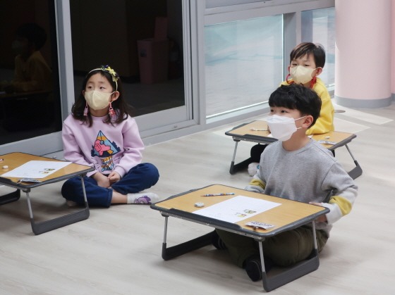 e_2022-03-15 노래로배우는한자 (4).JPG