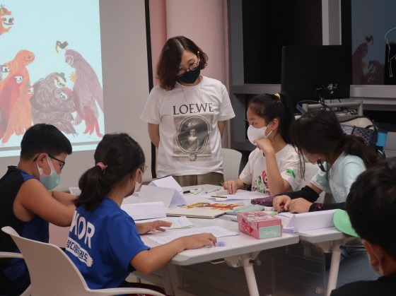 e_2022-08-10 그림책 비경재 독서토론 (3).JPG