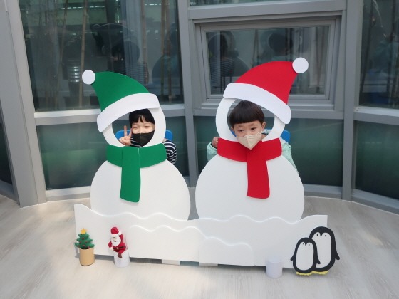 e_2022-12-10 19주년개관_눈사람 (5).JPG