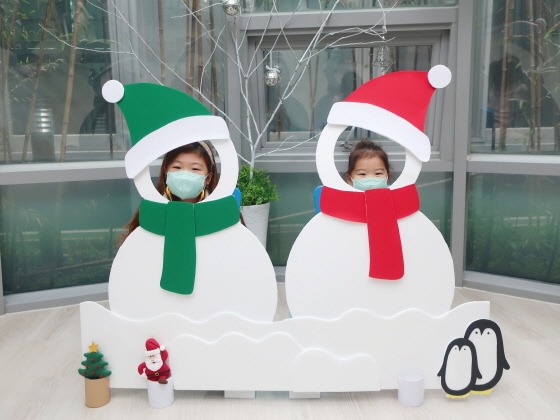 e_2022-12-10 19주년개관_눈사람 (9).JPG