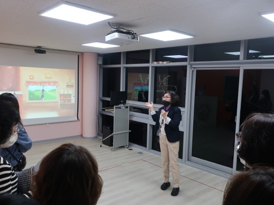 e_222-10-14 도서관대회 방문 (5).JPG