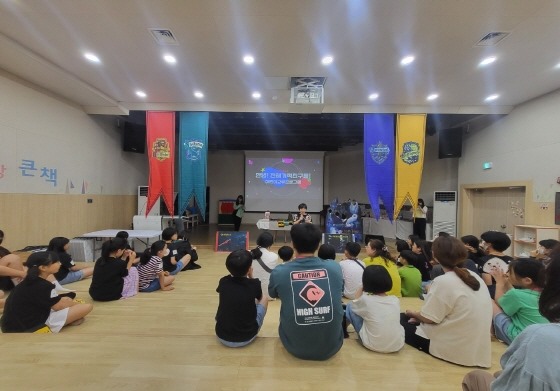 e_23-07-08 제천기적의도서관 탐방_홈 (3).jpg