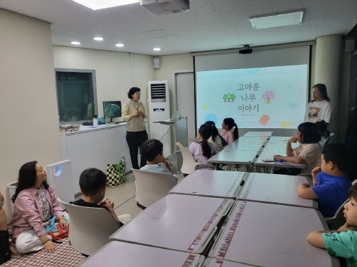 s_25-06-14 왕벚나무 (2).jpg