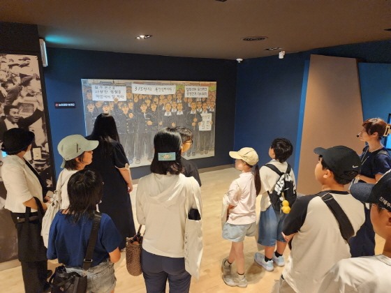 s_05-04-27 역사탐방 (3).jpg